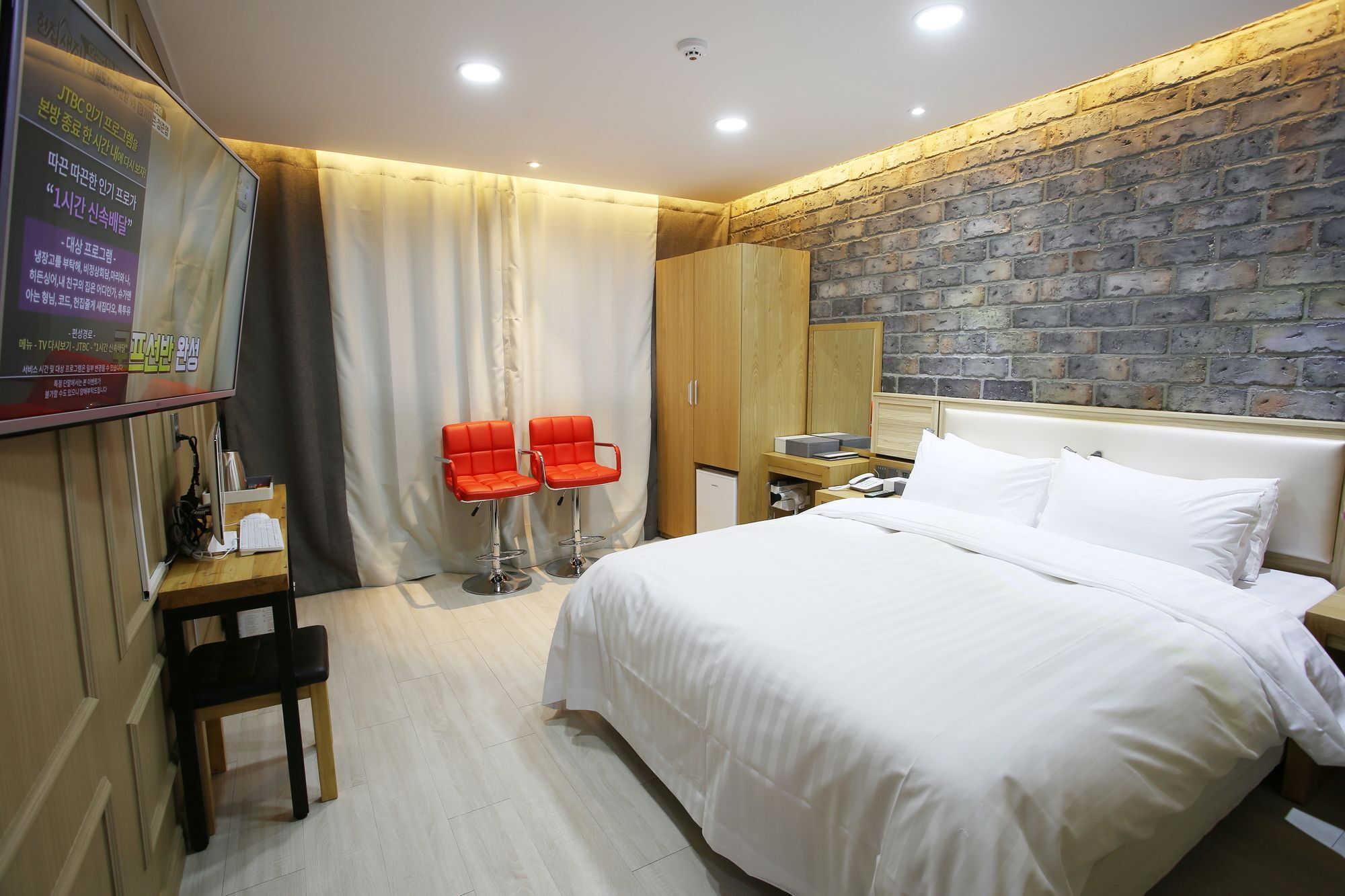 אינצ'ון Diamond Tourist Hotel מראה חיצוני תמונה